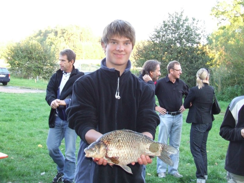 Jugendherbstfischen 2007 008